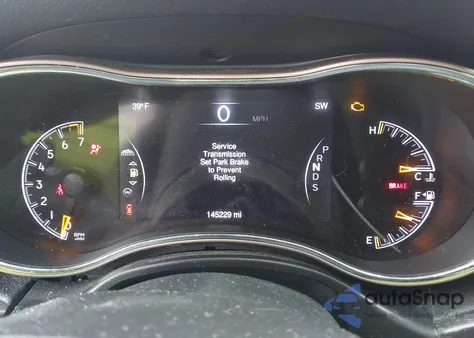 2015 Jeep Grand Cherokee Laredo from USA, damaged, VIN 1C4RJFAG5FC847655